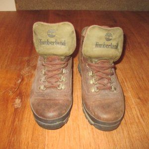 WOMENS SIZE 7 1/2 MEDIUM TIMBERLAND BOOTS